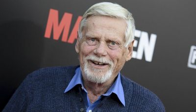 Robert Morse, Tony Award-winning actor, dies at 90