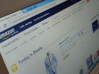 Amazon Stock Pulls Back Into This Bullish Pattern: Here's How To Trade It