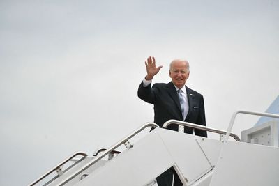Biden heads to Oregon amid controversy over state's new House seat