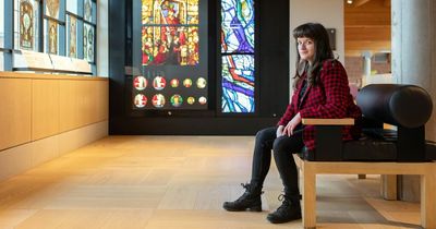 Glasgow Lives: Laura, 31, Cambuslang, The Burrell Collection, Project Curator
