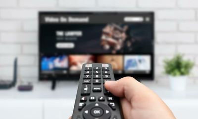 Let the end credits roll and remain readable on streaming services