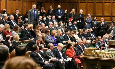 What is the Commons privileges committee and how powerful is it?