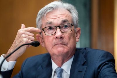 Powell reinforces expectations of sharp rate hike next month