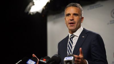 South Australia to drop COVID-19 close contact rules from next week