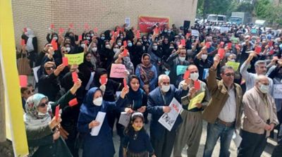 Iran: Teachers Demand Fair Wages, Better Working Conditions