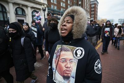 Demands for justice at funeral of Black man shot by US police
