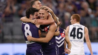 Fremantle's finals ambitions clear as powerful win over Carlton keeps them in the top four