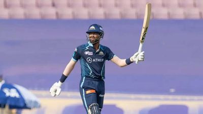 IPL 2022: KKR restrict GT to 156 for 9 despite Hardik Pandya's 67