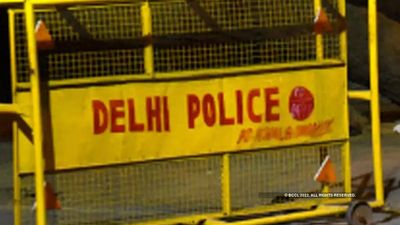 4 injured as speeding car hits bike, autorickshaw in Delhi