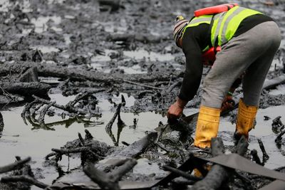 Nigeria explosion: ‘More than 100 people killed’ in blast at illegal oil refinery