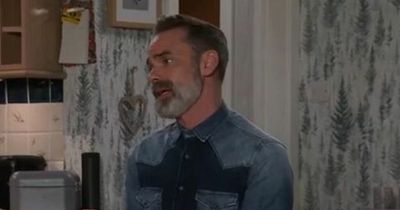 ITV Corrie fans 'driven mad' as they notice distracting details about Billy's flat
