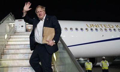 Boris Johnson should go sooner rather than later, say top Tory MPs