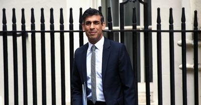 'Rishi Sunak is splashing out while people have to choose between eating or heating'