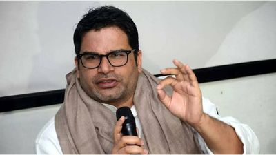 Prashant Kishor air-dashes to Hyderabad, meets CM K Chandrasekhar Rao and KT Rama Rao