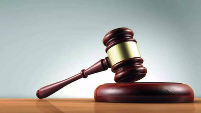 Mumbai court fines man Rs 1,250 for wrong side riding