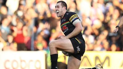 NRL premiers Penrith defeat Canberra 36-6, Parramatta thump Newcastle 39-2