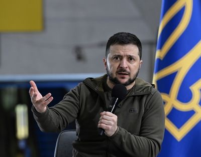 Top US officials to meet Zelensky on first wartime visit to Kyiv