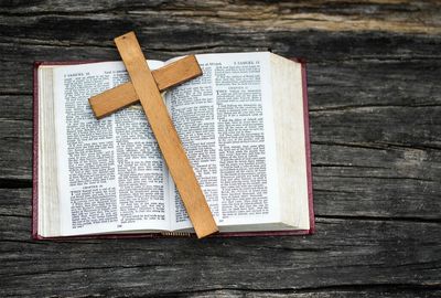 Florida atheist pushes for Bible ban