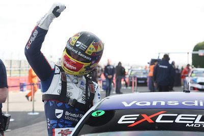 BTCC Donington Park: Ingram wins first race of new hybrid era