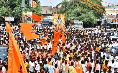 Muslims close shops for Sri Ram Sene’s Ramnavami procession at Aland in Kalaburagi district