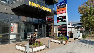 Up to 15 attackers believed to be involved in 'savage beating' of Melbourne men, police say