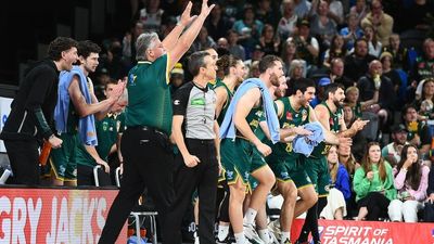 Tasmania erupts as JackJumpers secure NBL play-off spot in their first season