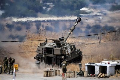 Israeli forces fire artillery shells into southern Lebanon