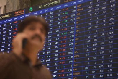 Stocks tumble as China lockdowns rattle investors