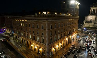 Tourist crashes drone into Rome monument in latest mishap