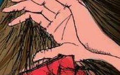 Bengal girl dies after setting herself ablaze over threat to withdraw rape attempt complaint