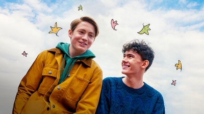 Netflix’s Heartstopper Is The Adorable Queer Romance The Internet Wished It Had In High School