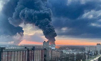 Large fires break out at Russian oil depots