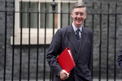 Boris Johnson backs Jacob Rees-Mogg leaving notes on civil servants’ desks