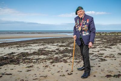 Family of late D-Day veteran Harry Billinge urge well-wishers to be guardians