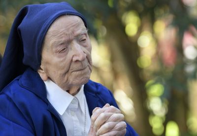France's Sister Andre claims title of world's oldest person