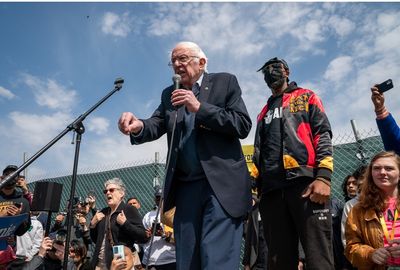 Bernie Sanders, AOC rally Amazon workers
