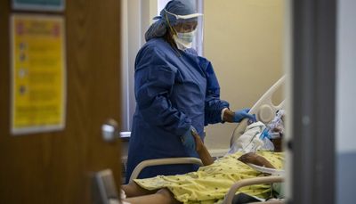 Life expectancy gap widens among Black and white Chicagoans during first year of pandemic; Latinos suffer steepest drop