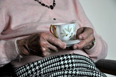 Talking therapy may ease depression for people with dementia, study suggests