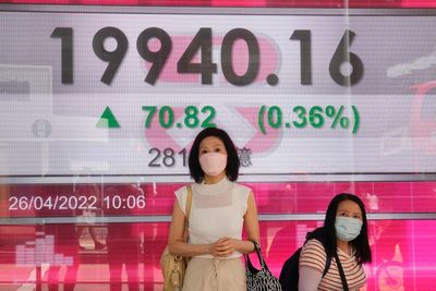 Asian shares advance on back of rally on Wall Street