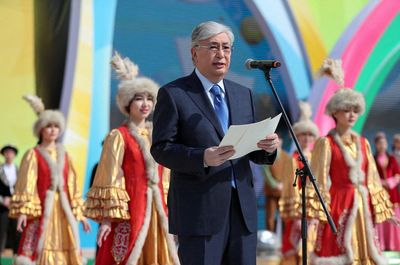 Kazakh leader hands over ruling party leadership to ally