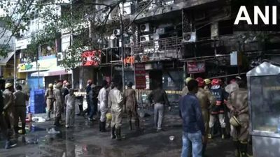 Fire breaks out at Delhi's Lajpat Nagar market, no casualties reported