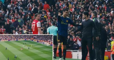 Cristiano Ronaldo's gesture to Mikel Arteta after Arsenal were awarded a penalty vs Man United