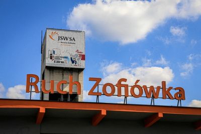 Polish miner found alive in collapse that killed 6 others