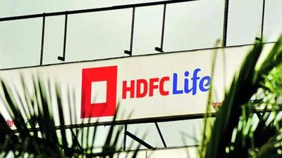 HDFC Life Q4 net up 12% to Rs 358 crore; full-year earnings fall 11% on Covid claims, plunging investment gains