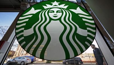 Cary store becomes 1st Chicago-area Starbucks to unionize