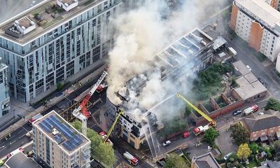 London: 120 firefighters fight ‘intense fire’ in Deptford block of flats