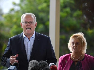 PM dismisses climate infighting claims