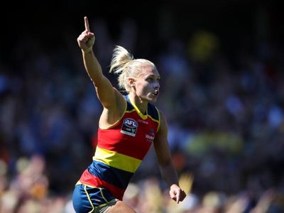 AFLW star Phillips swaps Adelaide clubs