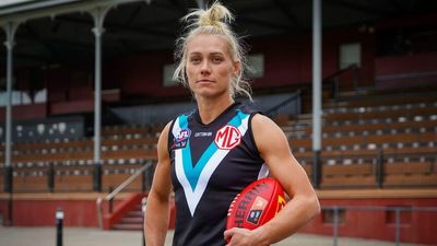 Erin Phillips will wear her father's number 22 at Port Adelaide — but wants to create her own AFLW legacy