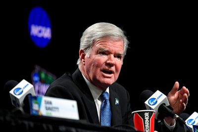 NCAA President Mark Emmert steps down from position, effective 2023